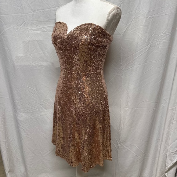 New Charlotte Russe Strapless Sequin Dress - Picture 2 of 3